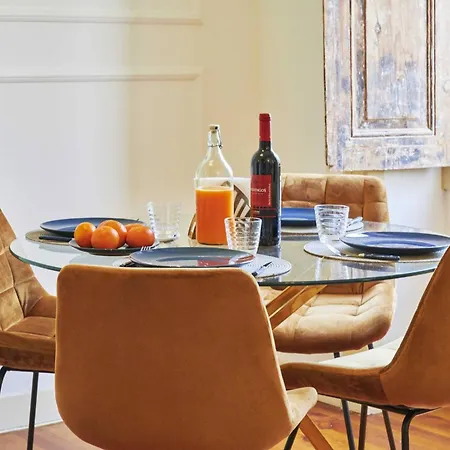 Alcantara Like A Local Apartment